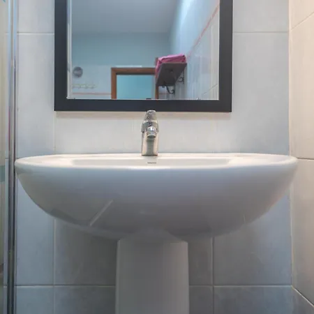 Apartamento Lightbooking Luymar Con Piscina De *